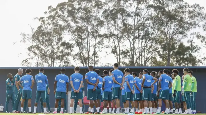 Seleção Brasileira faz primeiro treino com elenco completo na Austrália