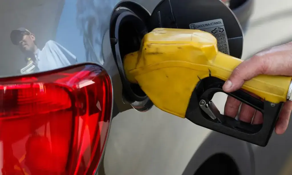 ANP: gás de cozinha sobe, diesel fica estável e gasolina recua