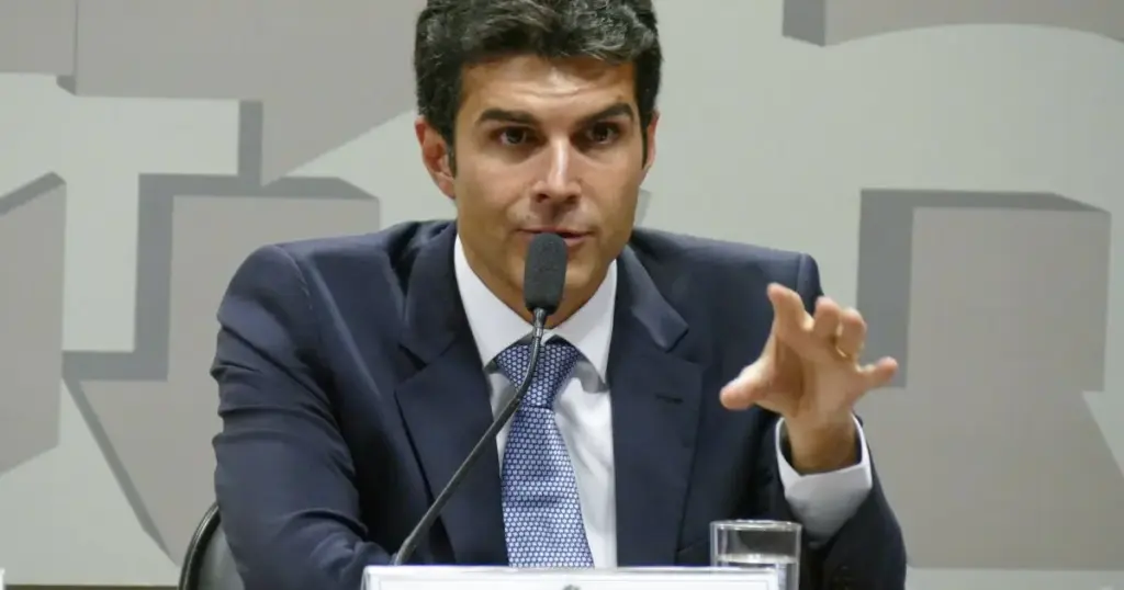Quem é Helder Barbalho, candidato ao Senado pelo Pará