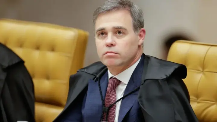 Mendonça controla “timing” da guerra eleitoral; veja análise