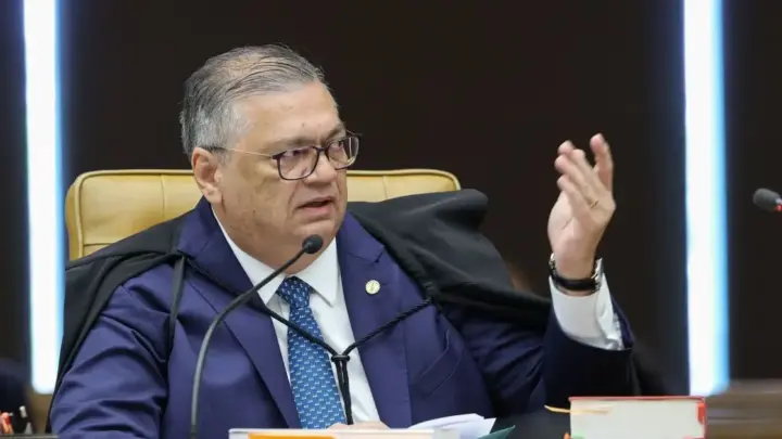 “STF não se curvará às pressões dos EUA”, diz Dino após ameaças de sanções