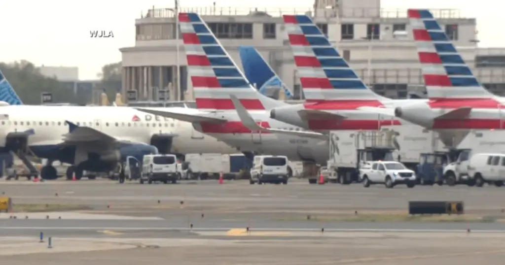 Voos são suspensos em aeroporto de Washington após drone voar sobre a pista