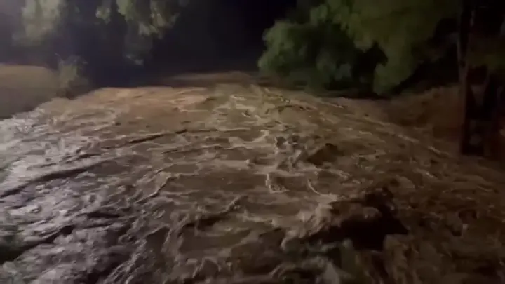 Fortes chuvas na Espanha matam pelo menos uma pessoa
