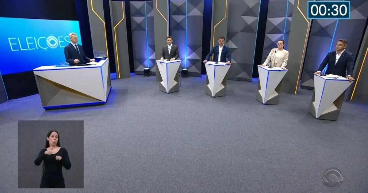 Debate ao governo do RS tem propostas para enchentes e escolas militares