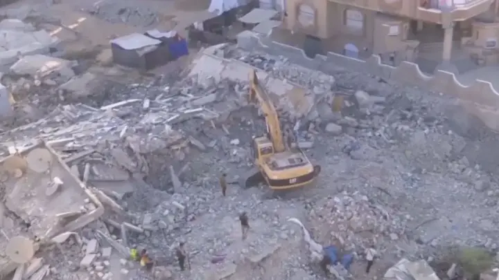 Operações de resgate em prédio que desabou na Faixa de Gaza chegam ao fim