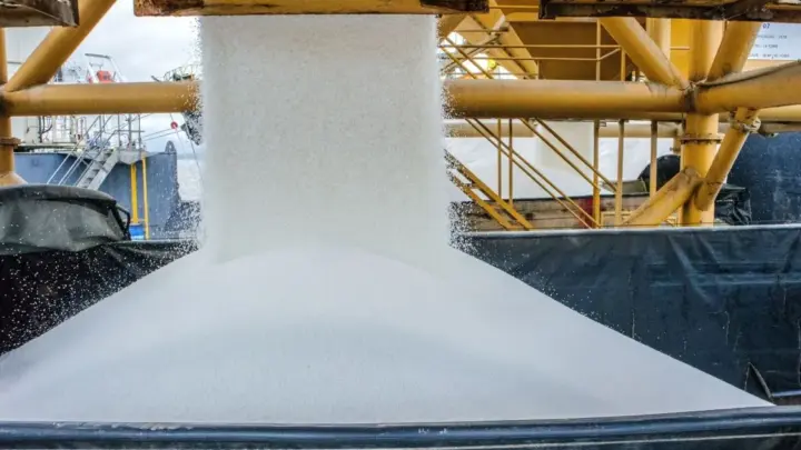 Brasil garante milhões de toneladas de fertilizantes com Marrocos