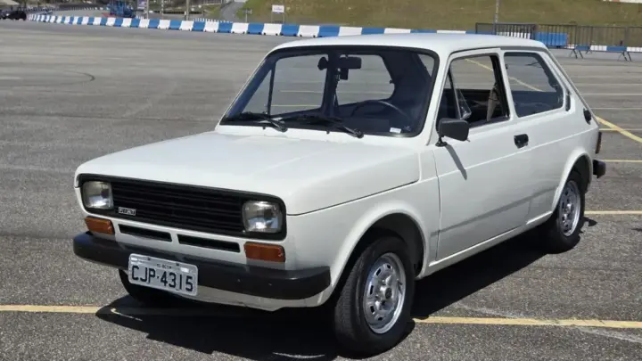 Dolce Vita em Minas: aceleramos o Fiat 147, primogênito da marca no Brasil