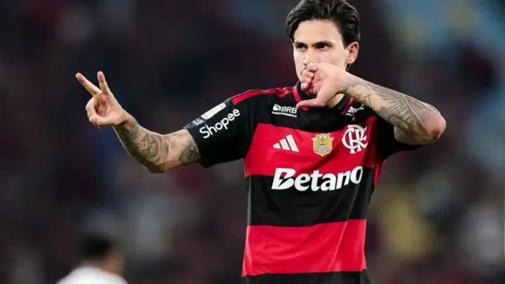Pedro elogia atuação do Flamengo e é direto sobre gramado do Maracanã