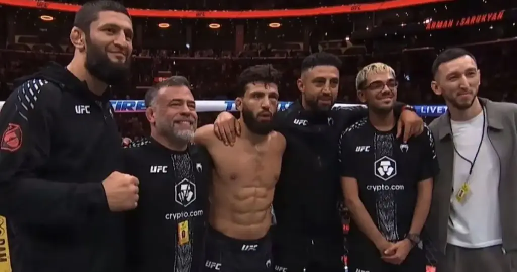 UFC 331: Armênio nocauteia brasileiro Maurício Ruffy em luta pelo peso-leve