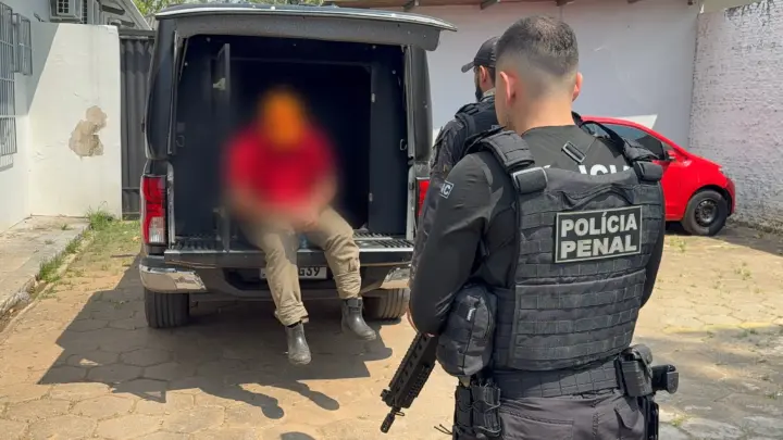 Funcionário terceirizado é preso tentando entrar com drogas em presídio de Rio Branco