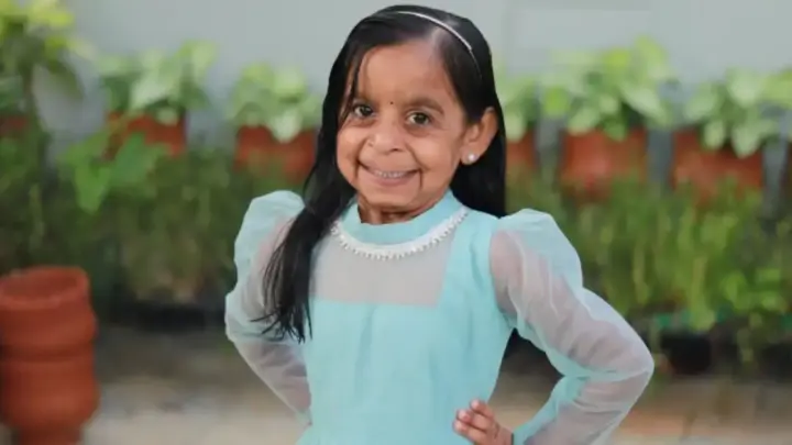 Menina de 6 anos com doença rara revela sonho em ser médica