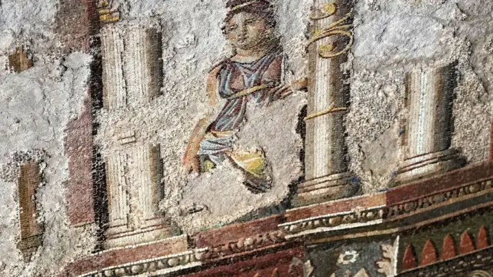 Arqueólogos revelam maior mosaico romano já encontrado na história