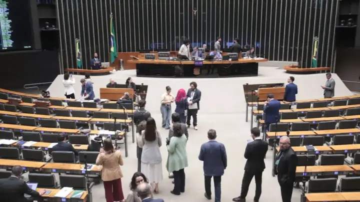 Brasil está entre países com menor participação de mulheres no Parlamento