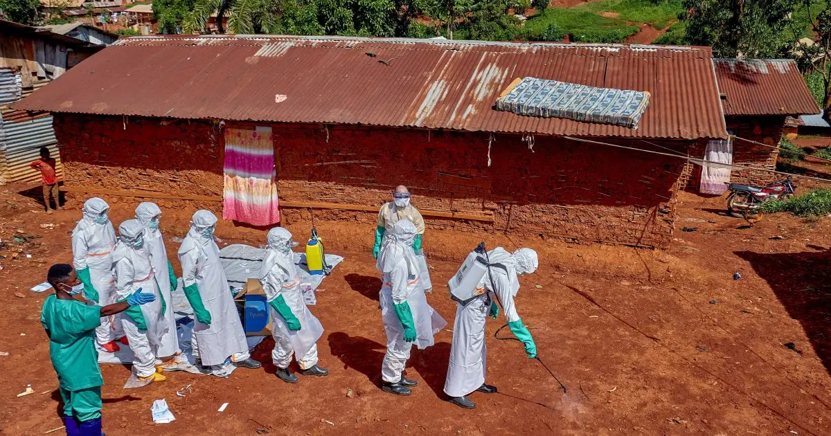 Violência e desconfiança dificultam combate ao ebola no Congo