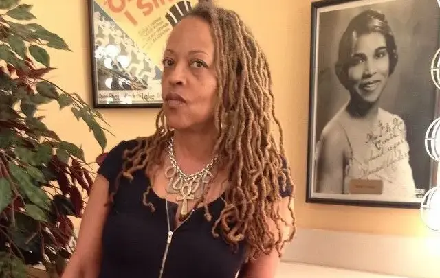 Cassandra Wilson, cantora vencedora do Grammy, morre aos 70 anos