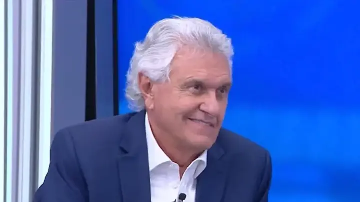 Caiado diz que reajuste do Bolsa Família antes de eleição é “o maior golpe”