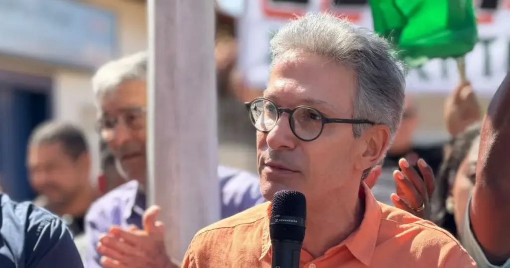 Reajuste do Bolsa Família é oportunismo do Lula, diz Zema