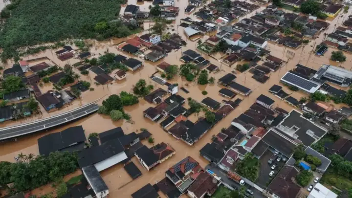 São Paulo decreta emergência em seis cidades no Vale do Ribeira após chuvas