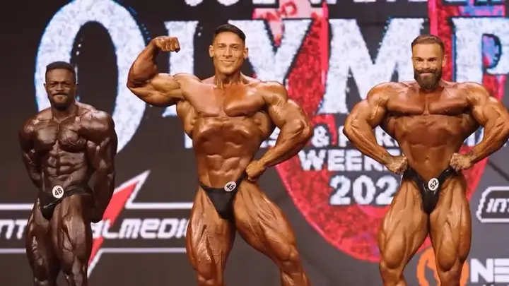 Acreano Ramon Dino sobe ao palco nesta sexta em busca do bicampeonato do Mr. Olympia