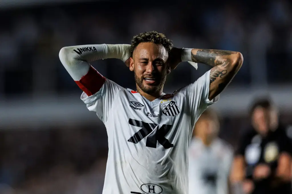 Após 3 x 0 na ida, Santos precisa quebrar tabu de 20 anos contra Palmeiras