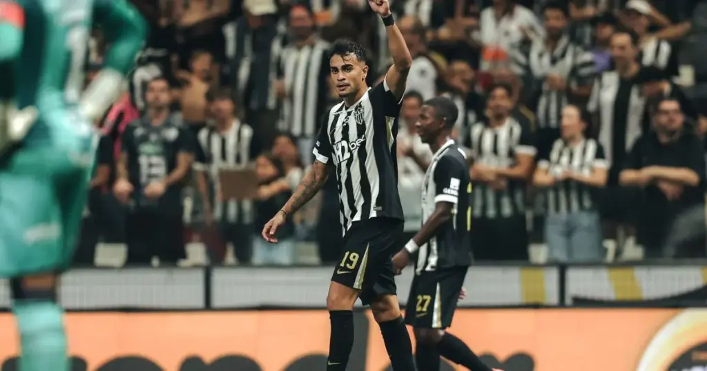 Reinier revela mensagem de Hulk após classificação heroica do Atlético-MG