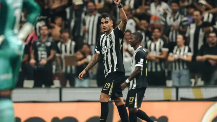 Reinier revela mensagem de Hulk após classificação heroica do Atlético-MG