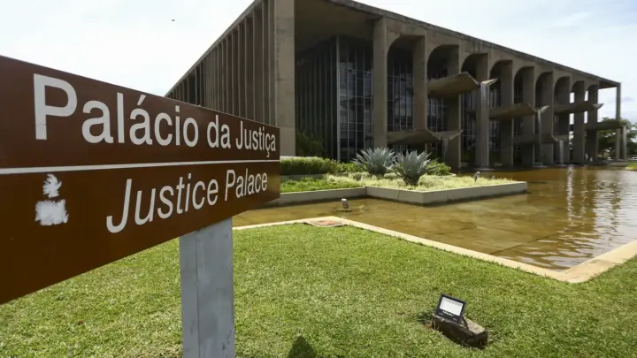 Brasil rebate EUA após relatório criticar combate ao narcotráfico