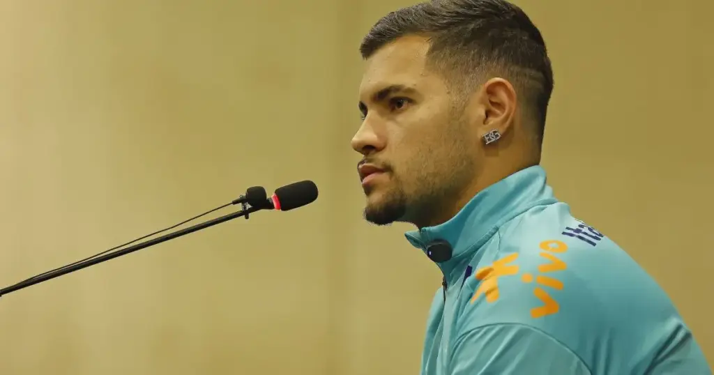 “Precisamos lapidar nossas joias”, diz Bruno Guimarães sobre jovens atletas