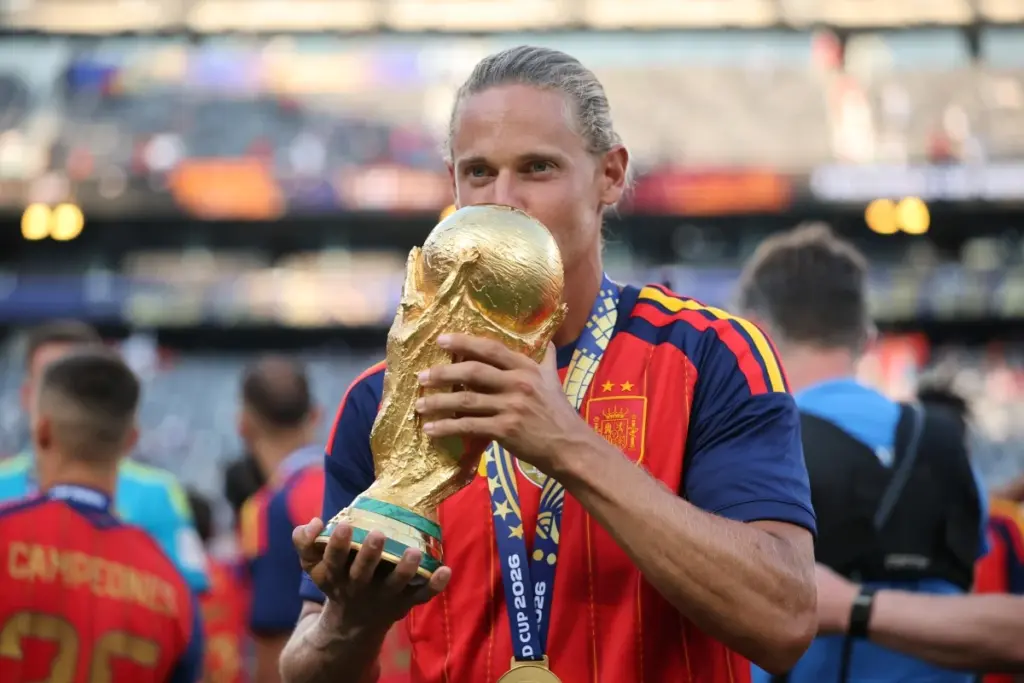 Campeão do mundo, Llorente anuncia aposentadoria da Espanha aos 31 anos