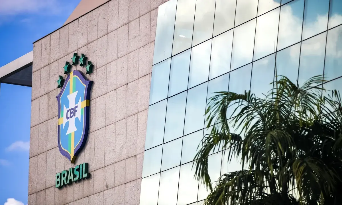 Clubes aprovam redução gradual do número de estrangeiros no Brasileirão