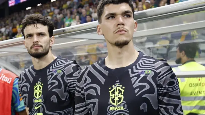 Com Hugo Souza contestado, conheça os goleiros Otávio e Pedro Morisco