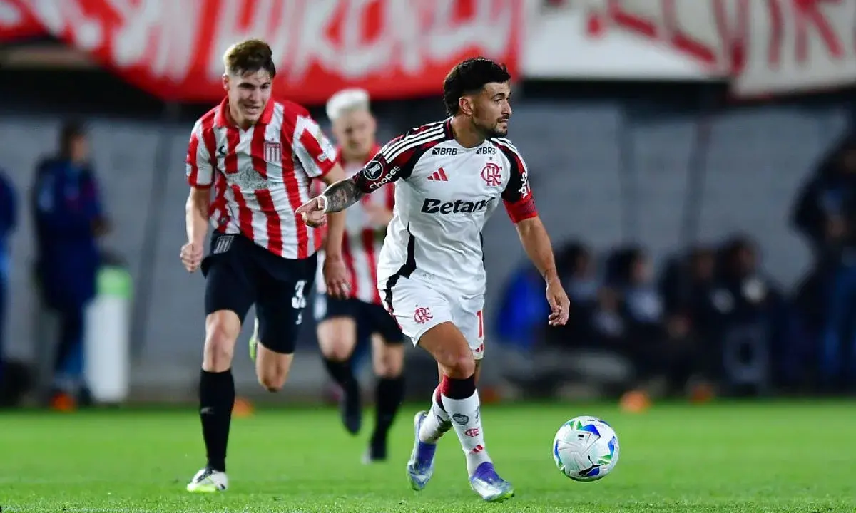 Com ida às semis, Flamengo e Estudiantes chegam a 6 duelos diretos em 1 ano