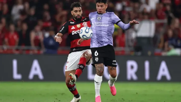 Com Jorginho expulso, Flamengo empata com Del Valle e avança à semifinal