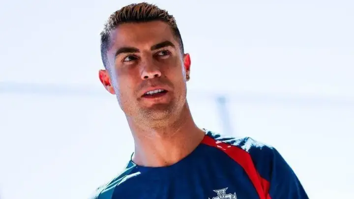 Cristiano Ronaldo se irrita com pergunta sobre físico: “Viu meus jogos?”