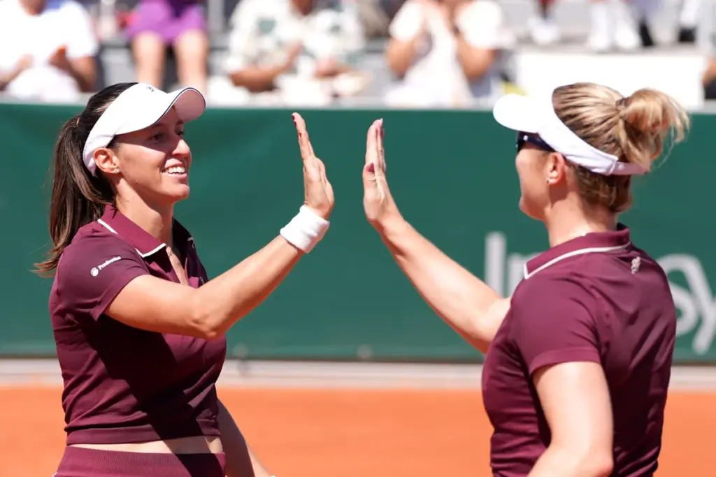 Dupla número 2 do mundo, Luisa Stefani e Dabrowski disputarão o SP Open