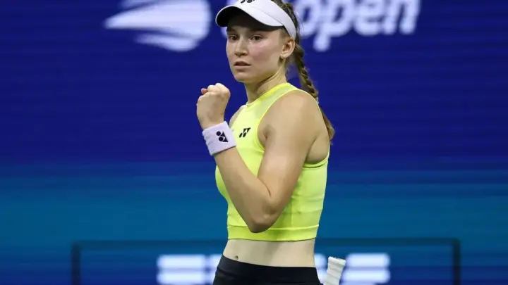 US Open: nova número 1, Rybakina bate Gauff e fará tira-teima com Sabalenka