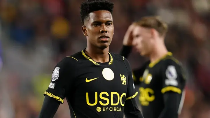 Em baixa no Chelsea, Estêvão retorna para Seleção como esperança de gols