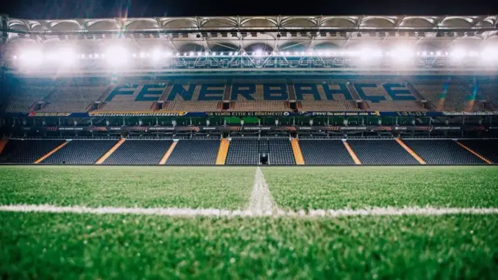Fenerbahçe x Roma: horário e onde assistir ao jogo da Champions League