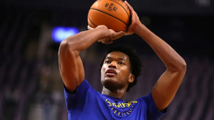 Ex-Warriors, Damian Jones é o novo jogador de basquete do Real Madrid