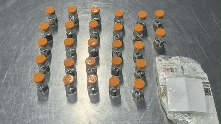 PF prende homem no Aeroporto do Rio com medicamentos para emagrecimento