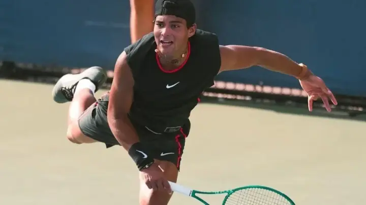 Guto Miguel na semifinal do US Open juvenil: horário e onde assistir
