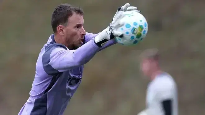 Juventus encaminha acordo com ex-goleiro do Botafogo