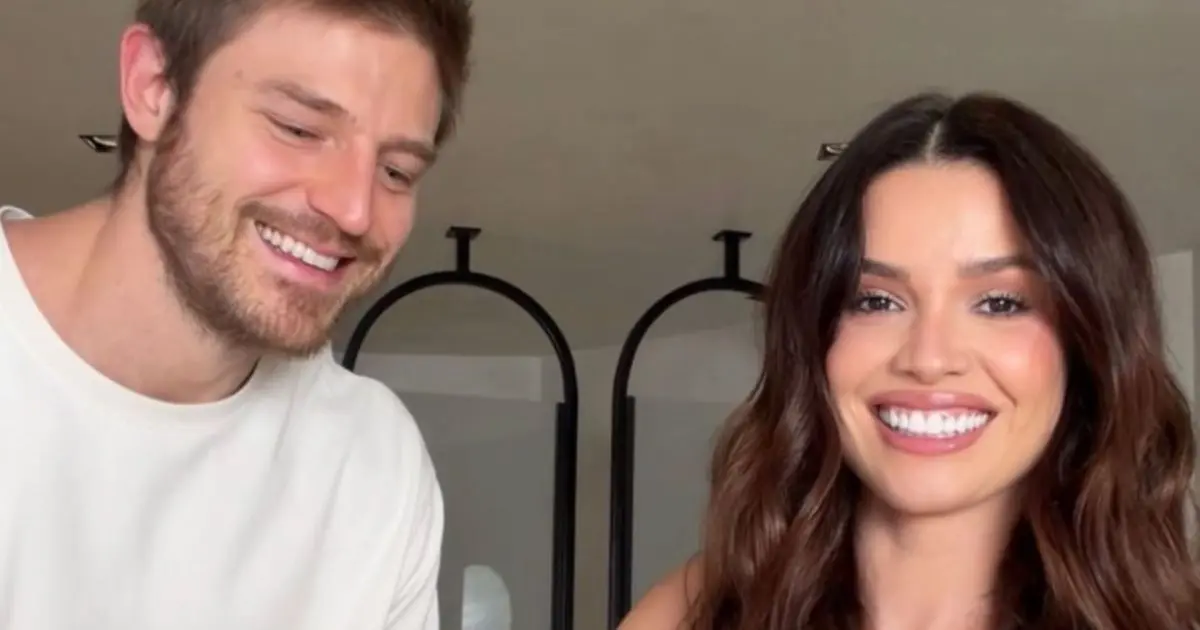 Juliette revela que chorou ao provar vestido de noiva: “Fui tirando onda”
