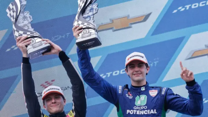 Luis Trombini celebra vitória na estreia da Endurance da Stock Light