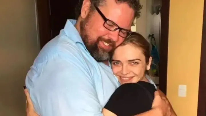 Amigo de Titina Medeiros morre dias após publicar homenagem para atriz