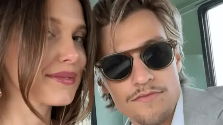 Millie Bobby Brown e Jake Bongiovi apresentam 2º filho em post; veja