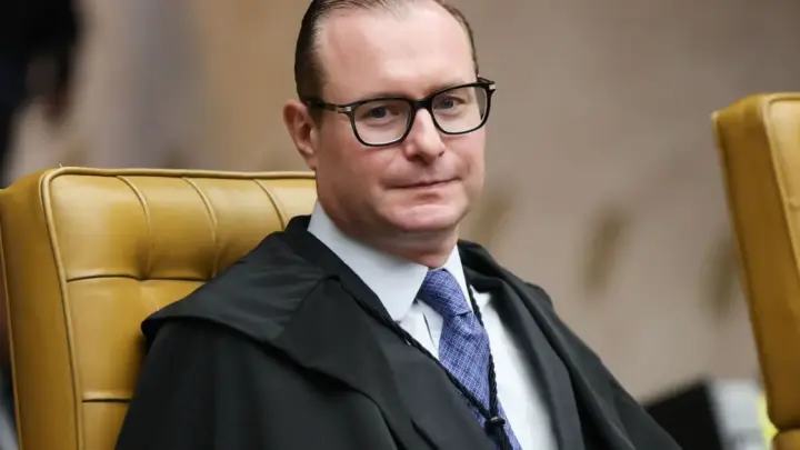 Zanin nega pedido de liminar para abrir CPI sobre ministros e caso Master