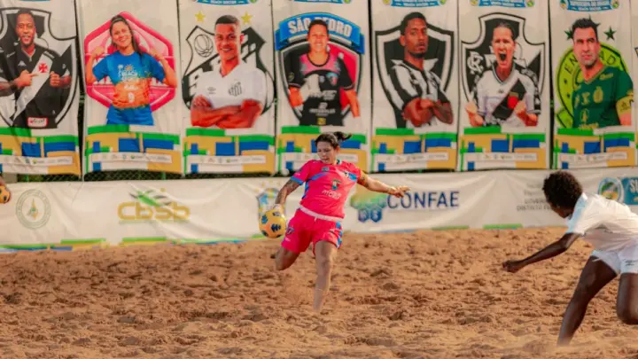 Oito equipes seguem invictas na Supercopa do Brasil de Beach Soccer