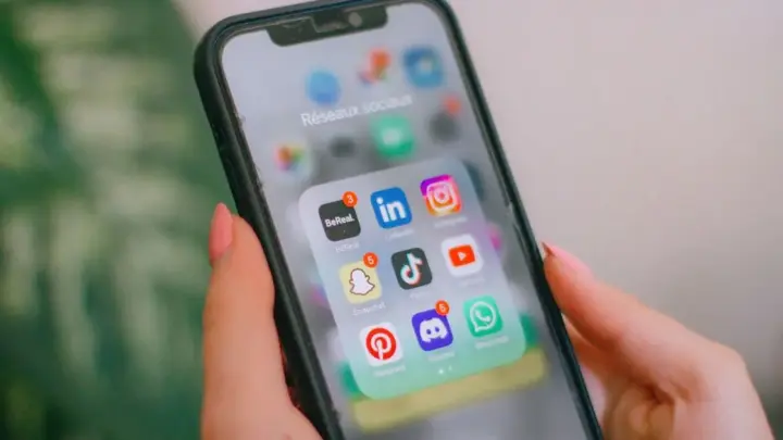 Regulação das redes sociais: regras podem variar conforme a empresa