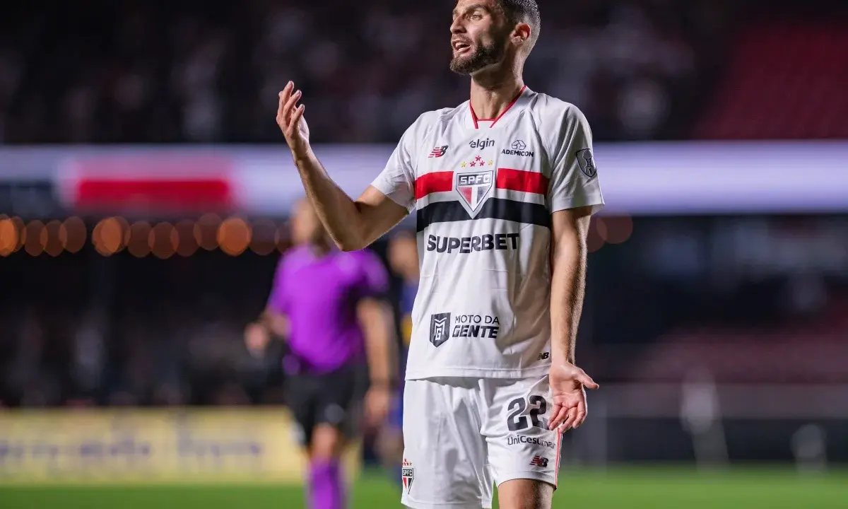São Paulo: Domingos Duarte passará por cirurgia após ruptura no ligamento